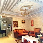 Cannady Hotel