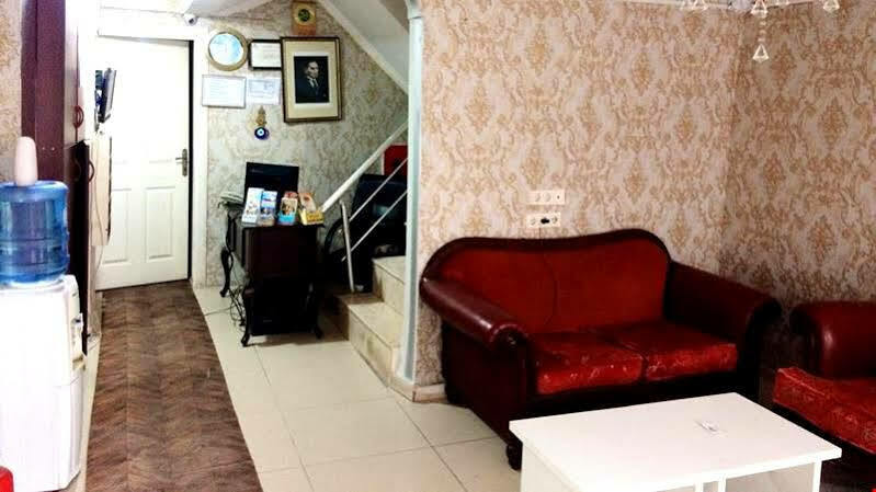 Cannady Hotel 3*